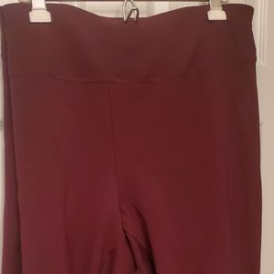 Maroon Capri pants